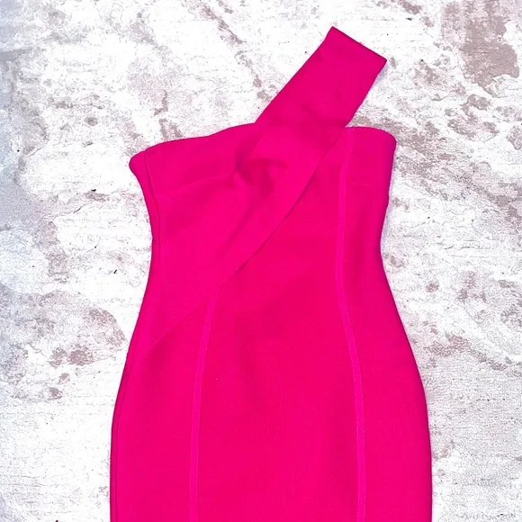 bebe bandage dress Bebe Women's Cap Sleeve Bandage Mini Dress